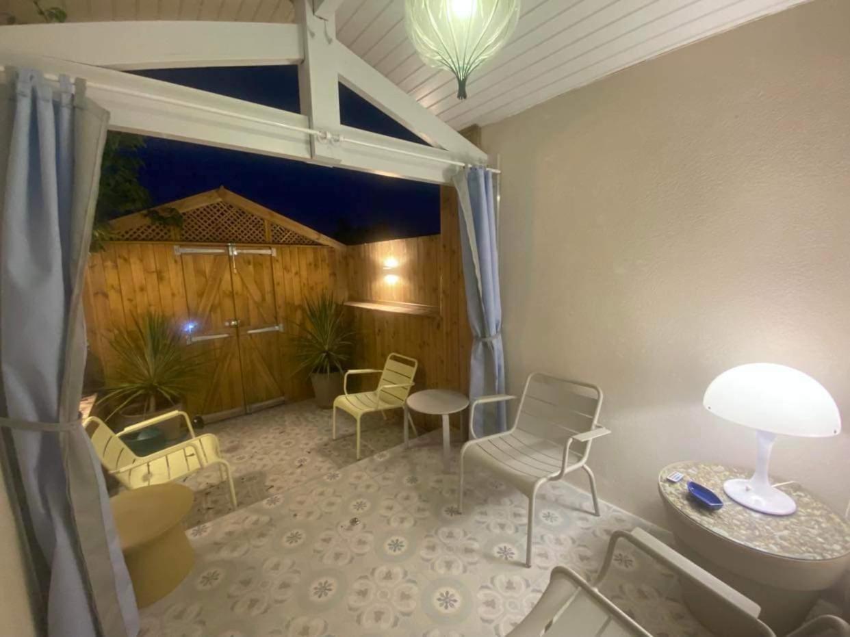 Charming House Close To The Plage Des Huttes Chaucre Εξωτερικό φωτογραφία