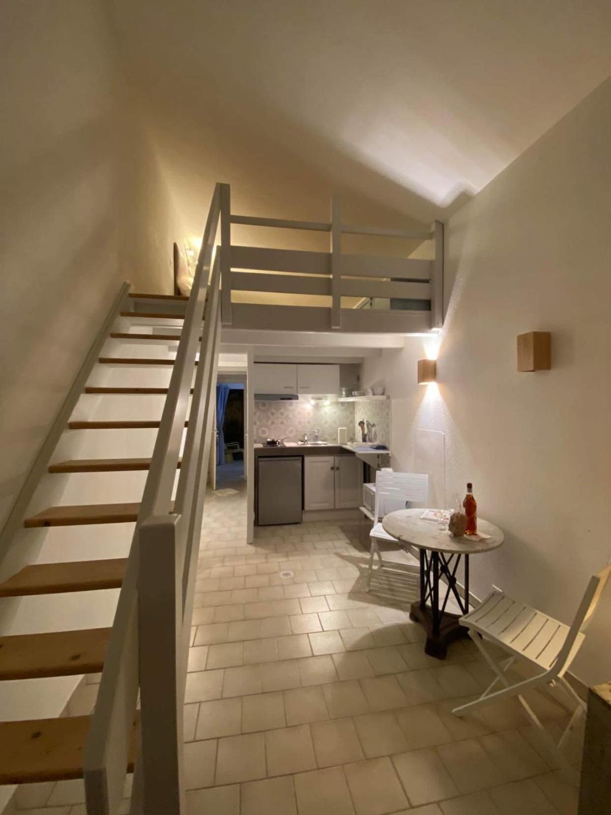 Charming House Close To The Plage Des Huttes Chaucre Εξωτερικό φωτογραφία